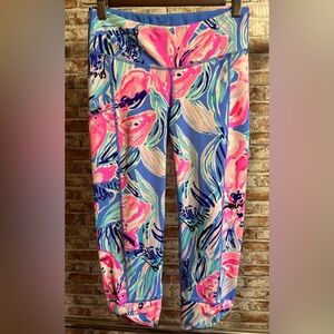 LILLY PULITZER Luxletic Weekender Cropped Leggings 
Size Small